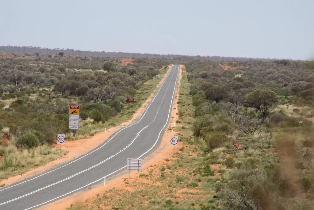 The Lasseter Highway near Mount Conner lookout on the road to Uluru